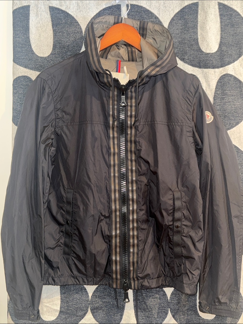 Moncler Men's Black Hooded Lightweight Windbreaker Jacket~size 2